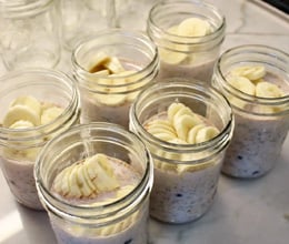 Article-Image-3-overnight-oat-recipes-for-on-the-go-mornings