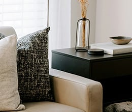 Article-Image-5-Decor-Mistakes-That-Make-Your-House-Feel-More-Like-a-Showroom-Than-a-Home-Designers-Warn