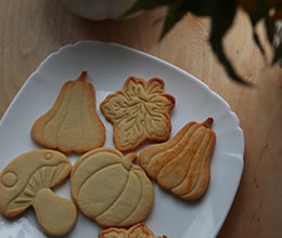 Article-Image-6-cozy-fall-hobbies-to-help-you-beat-the-seasonal-blues_