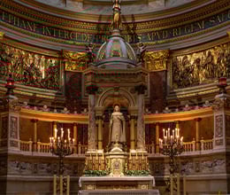 Article-Image-All-the-world-is-a-great-altar-piece_