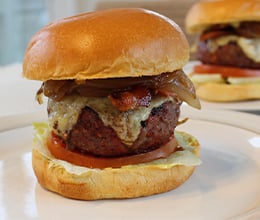 Article-Image-Caramelized-Onion-and-Aged-Cheddar-Burgers_