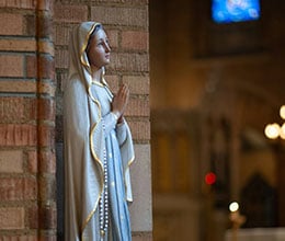 Article-Image-Four-lessons-in-femininity-from-Our-Lady