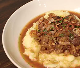 Article-Image-French-onion-braised-beef-_