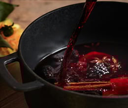 Article-Image-Holiday-glogg-drink-non-alcoholic_