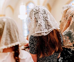 Article-Image-Holy-chic_-Top-5-veil-shops_