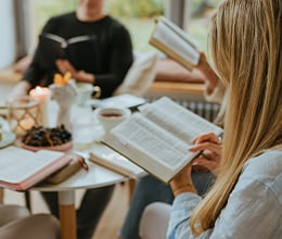 Article-Image-How-to-start-a-home-Bible-study-group_