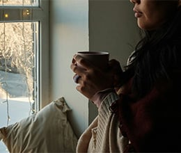 Article-Image-How-to-ward-off-seasonal-depression_-Simple-steps-to-bring-light-during-the-dark-months_