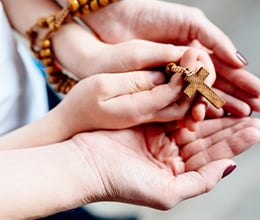 Article-Image-I-was-making-my-kids-hate-the-rosary.-Heres-what-changed._