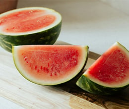 Article-Image-The-secret-to-telling-if-a-watermelon-is-ripe-before-buying_