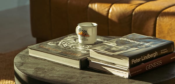 Feature-Image-45-best-coffee-table-centerpiece-ideas-youll-love_