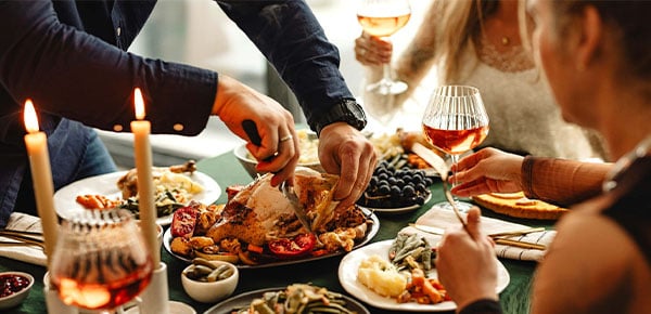 Feature-Image-8-unique-and-intentional-ideas-for-an-outside-the-box-Thanksgiving