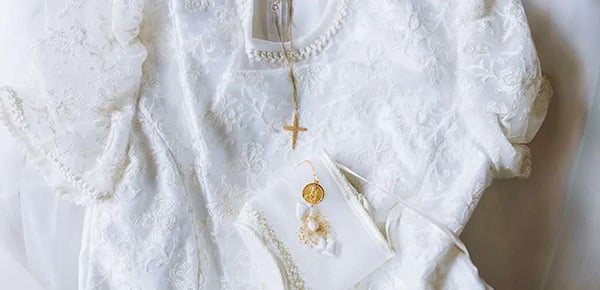 Feature-Image-Sacrament-season_-a-guide-for-godparents_