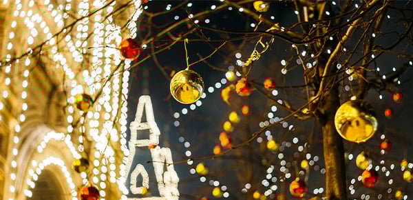 Feature-Image-The-people-who-walked-in-darkness_-The-origins-of-Christmas-lights_