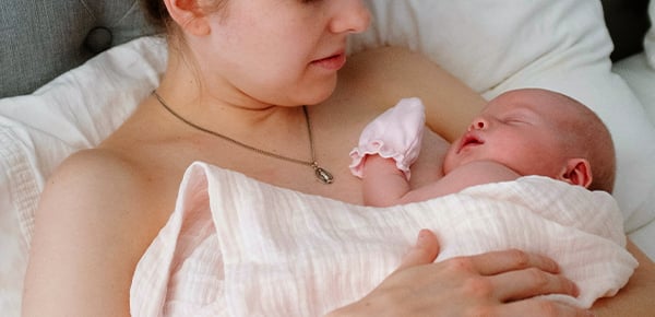 Feature-Image-Up-to-my-Neck-in-σκύβαλα_